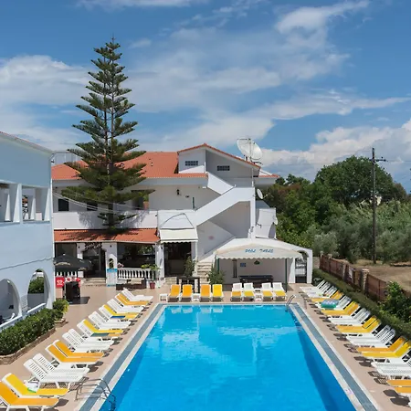 Chandris Apartmanhotel 4*