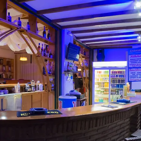 Apartmanhotel Chandris Kávosz