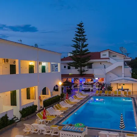 Chandris Kavos