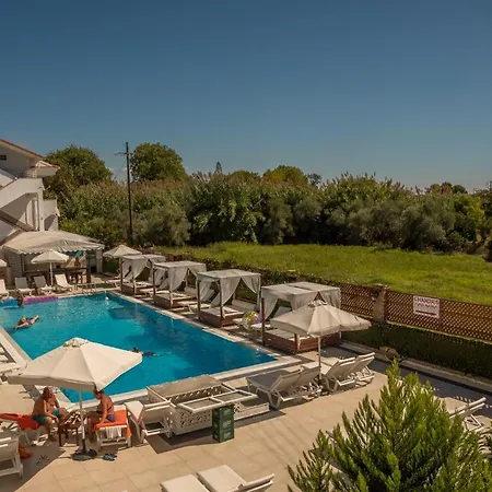 Chandris Apartmanhotel Kávosz