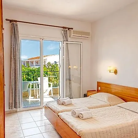 Apartahotel Chandris Kávos
