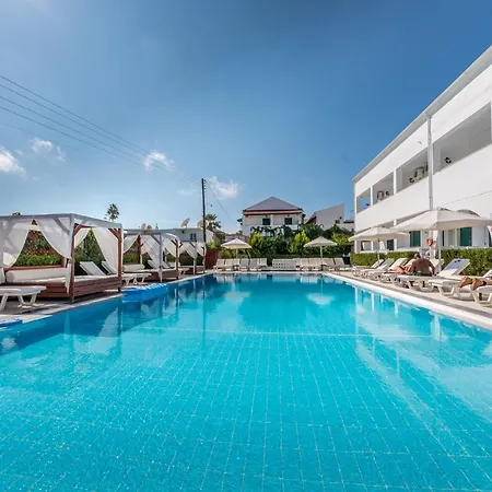 Apartahotel Chandris