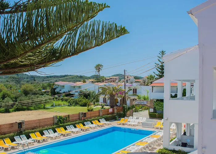 Chandris Hotel apartamentowy 4*